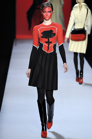 viktor and rolf ready to wear fall winter 2011 collection 13
