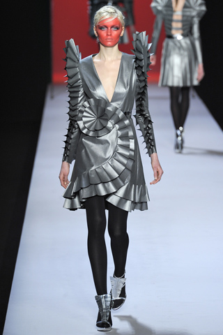 viktor and rolf ready to wear fall winter 2011 collection 41