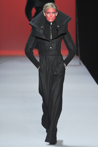 viktor and rolf ready to wear fall winter 2011 collection 45