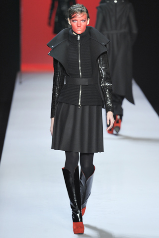 viktor and rolf ready to wear fall winter 2011 collection 5