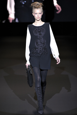 Vivienne Tam Fall 2011 Collection - MBFW 2011 Fashion 19