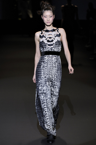 Vivienne Tam Fall 2011 Collection - MBFW 2011 Fashion 22