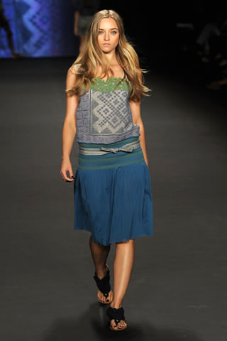 Fashion Designer 2011 Spring Collection