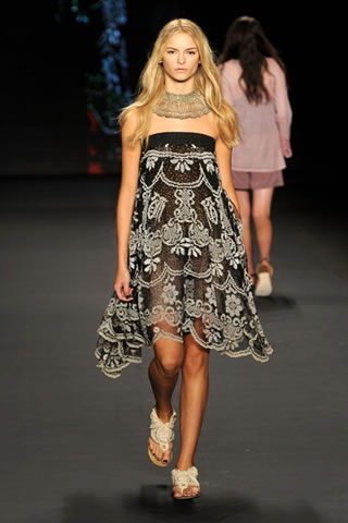 Ready To Wear Fashion Shows Photos Spring