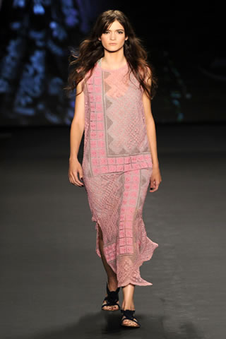 Runway Fashion shows 2011 Collections