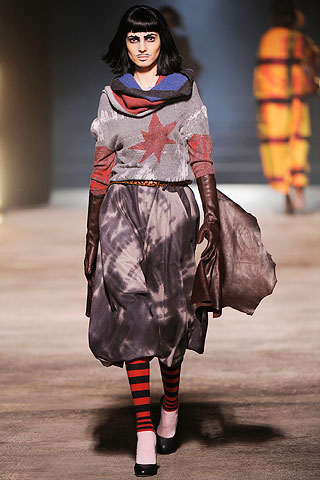 Vivienne Westwood Fall/Winter 2010/11 Collection