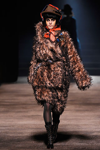 Vivienne Westwood Fall/Winter 2010/11 Collection
