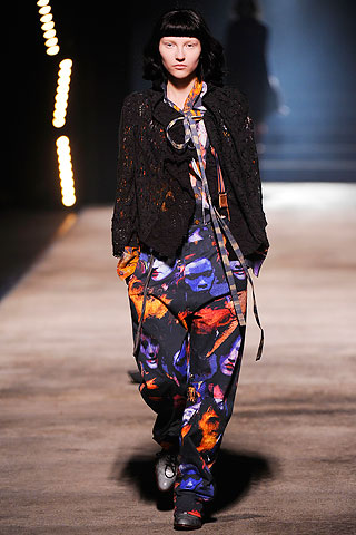 Vivienne Westwood Fall/Winter 2010/11 Collection