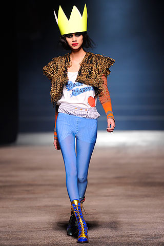 Vivienne Westwood Fall/Winter 2010/11 Collection