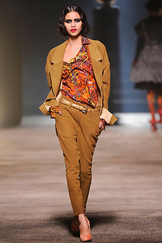 Vivienne Westwood Fall/Winter 2010/11 Collection