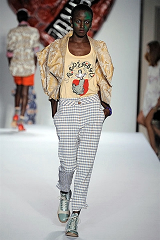 2011 Ready to wear Collection Photos