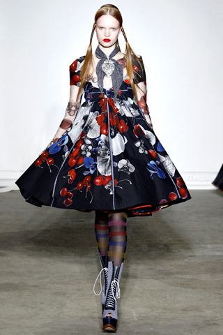 Paris Fashion Week Spring 2011 Spring