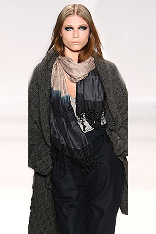 Yigal AzrouÃ«l Autumn/Winter 2009-10