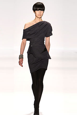 Yigal AzrouÃ«l Autumn/Winter 2009-10
