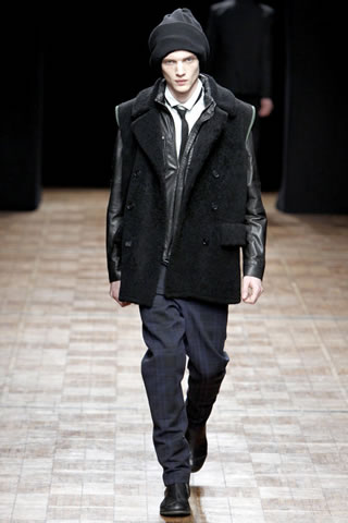 Yigal AzrouÃ«l Fall/Winter 2011 Collection