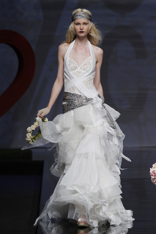 Bridal 2011 Collection Cris Yolan