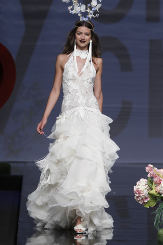 Bridal Collection 2011 Cris Yolan