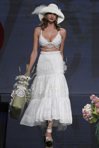 Cris Yolan Bridal Collection 2011/2012 Barcelona Bridal Week
