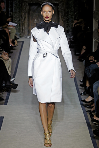 Yves Saint Laurent Spring Summer 2011 Collection