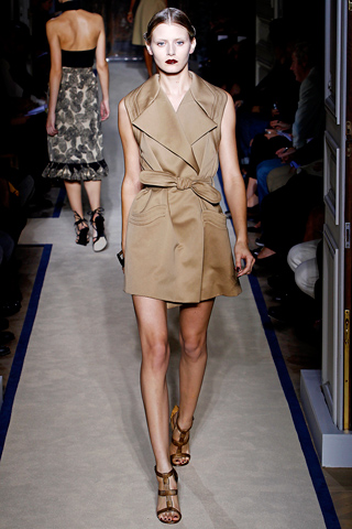 Yves Saint Laurent Spring Summer 2011