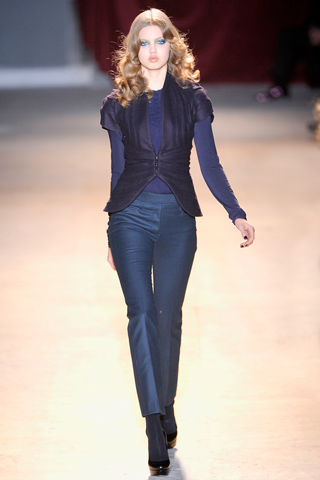 Zac Posen RTW Fall 2011 Latest Collection Gallery 19