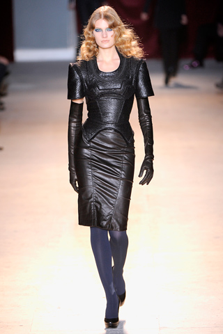 Zac Posen RTW Fall 2011 Latest Collection Gallery 7