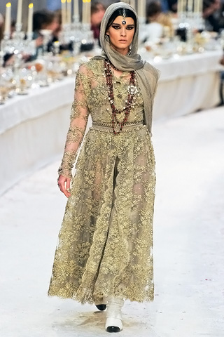 Chanel RTW Pre-Fall 2012 Collection