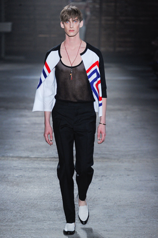 Alexander McQueen Spring 2012 Milan Menswear