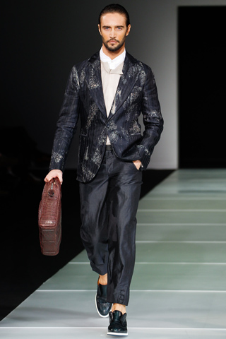 Giorgio Armani Spring Summer 2012 Menswear Collection at Milan Fashion Week