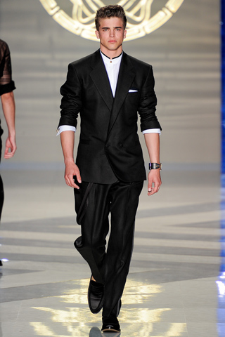 Versace design Spring 2012 Menswear