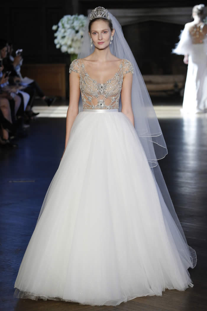Latest Collection Fall Bridal  2016 by Alon Livne White