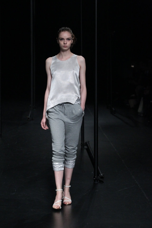 A DEGREE FAHRENHEIT Mercedes-Benz Fashion Week Tokyo S/S 2015 Collection
