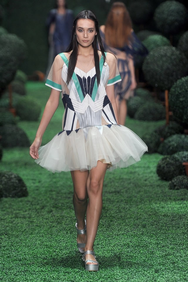 2015 Latest Alena Akhmadullina MBFW Russia S/S Collection