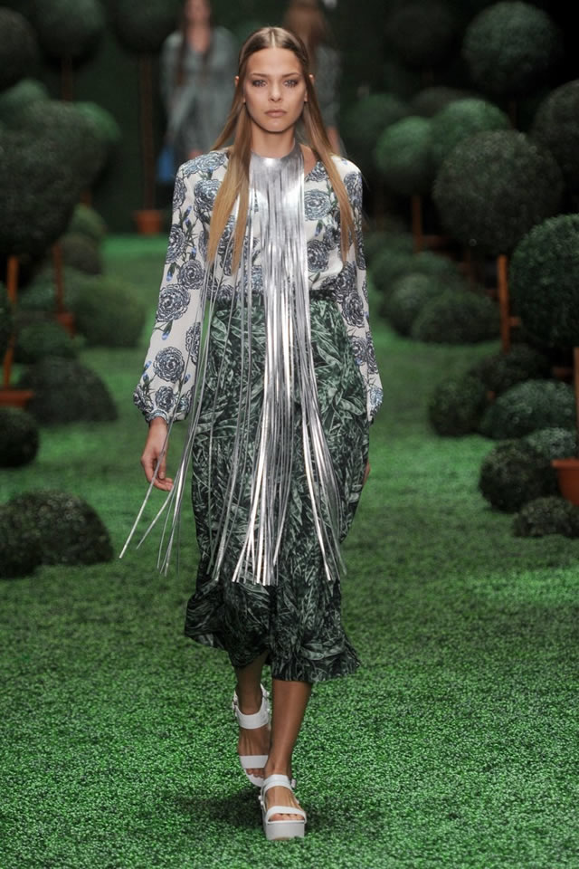 Alena Akhmadullina MBFW Russia S/S Collection