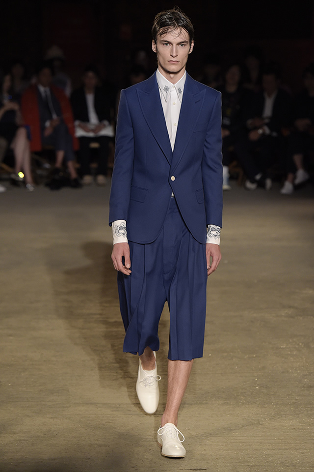 Alexander McQueen Latest RTW Spring 2016 Collection