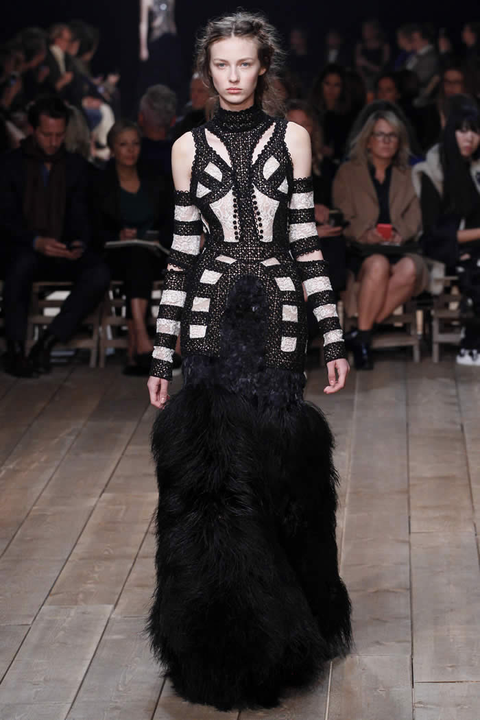 Spring Alexander McQueen Latest Collection