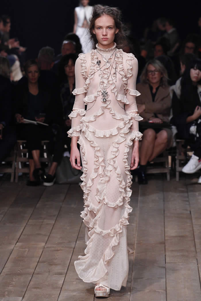 Alexander McQueen 2016 Collection