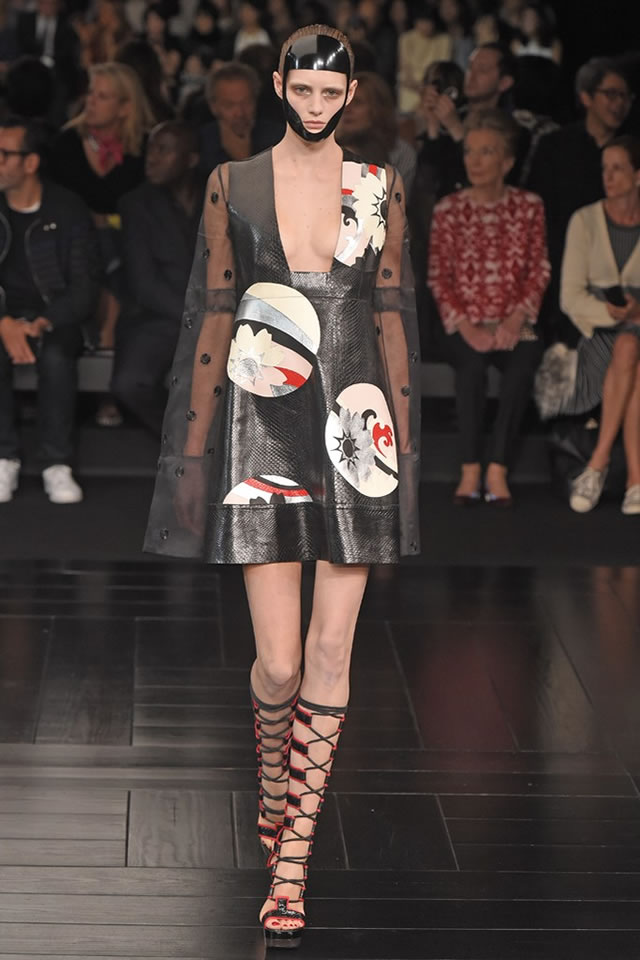 2015 Spring Alexander McQueen  Paris Collection