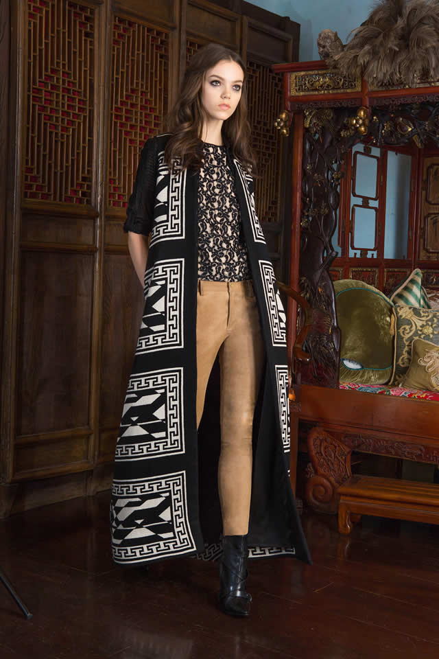 New York Alice + Olivia  Pre-Fall Collection