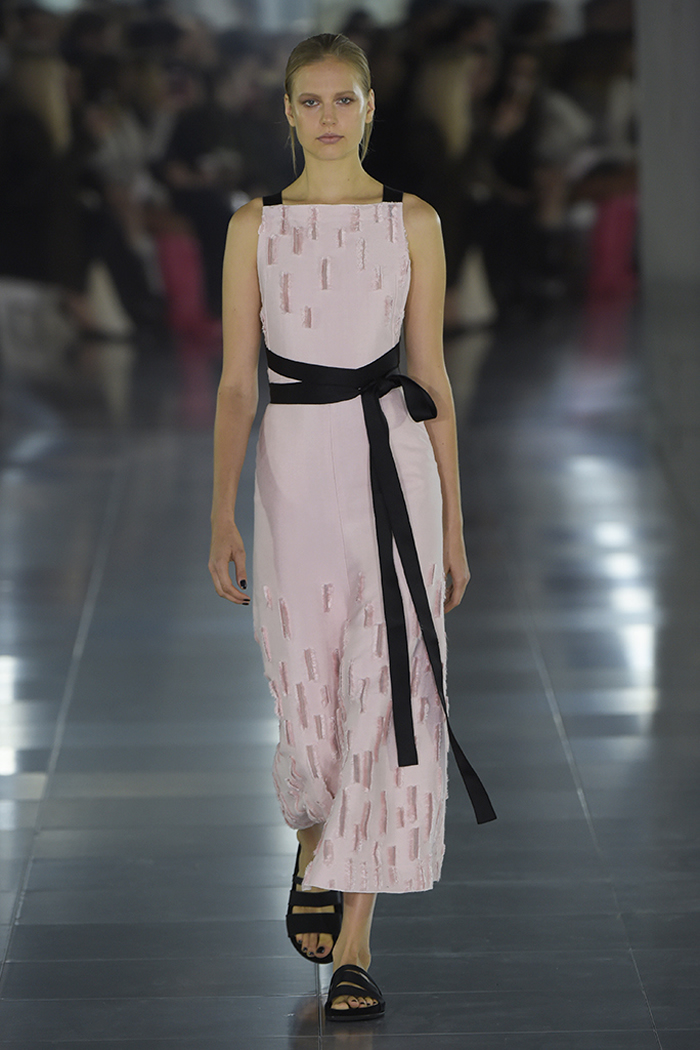 Amanda Wakeley Spring 2016 Collection