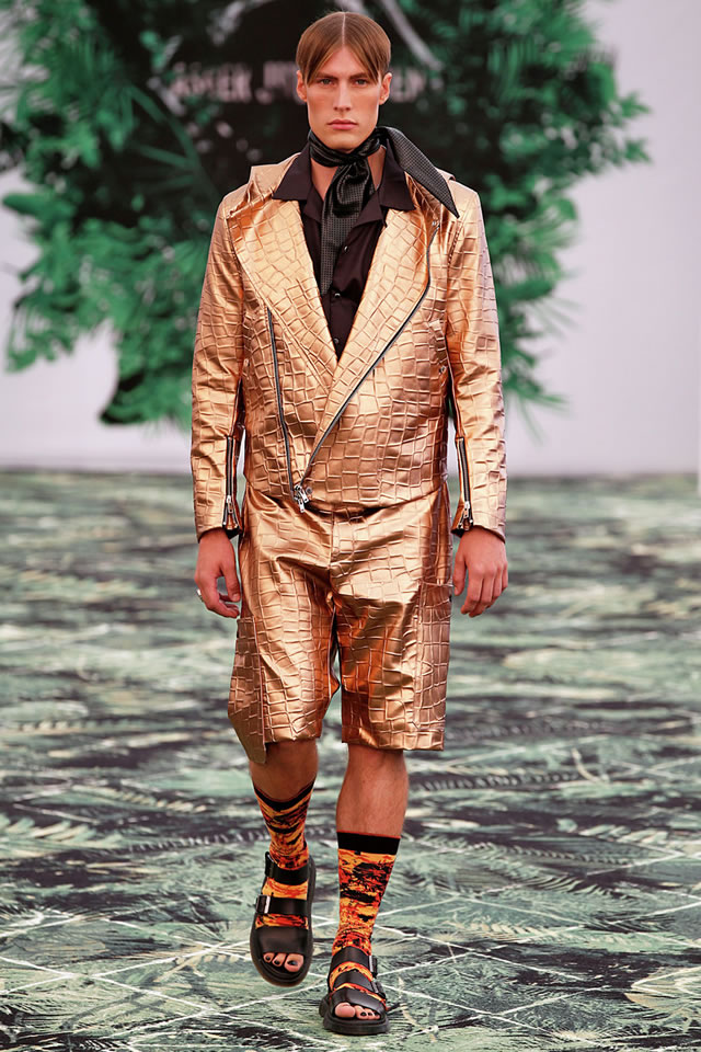 ASGER JUEL LARSEN  Latest Copenhagen 2016 S/S Collection