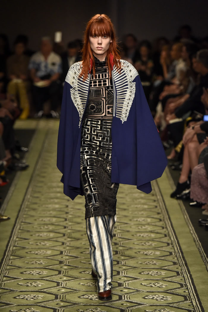 2017 Burberry Spring  Collection