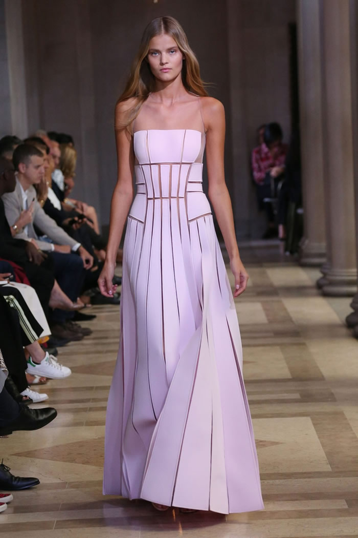 2016 Latest Spring Carolina Herrera Collection