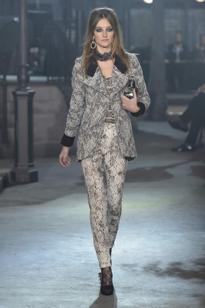 Pre-fall  Chanel Latest Collection