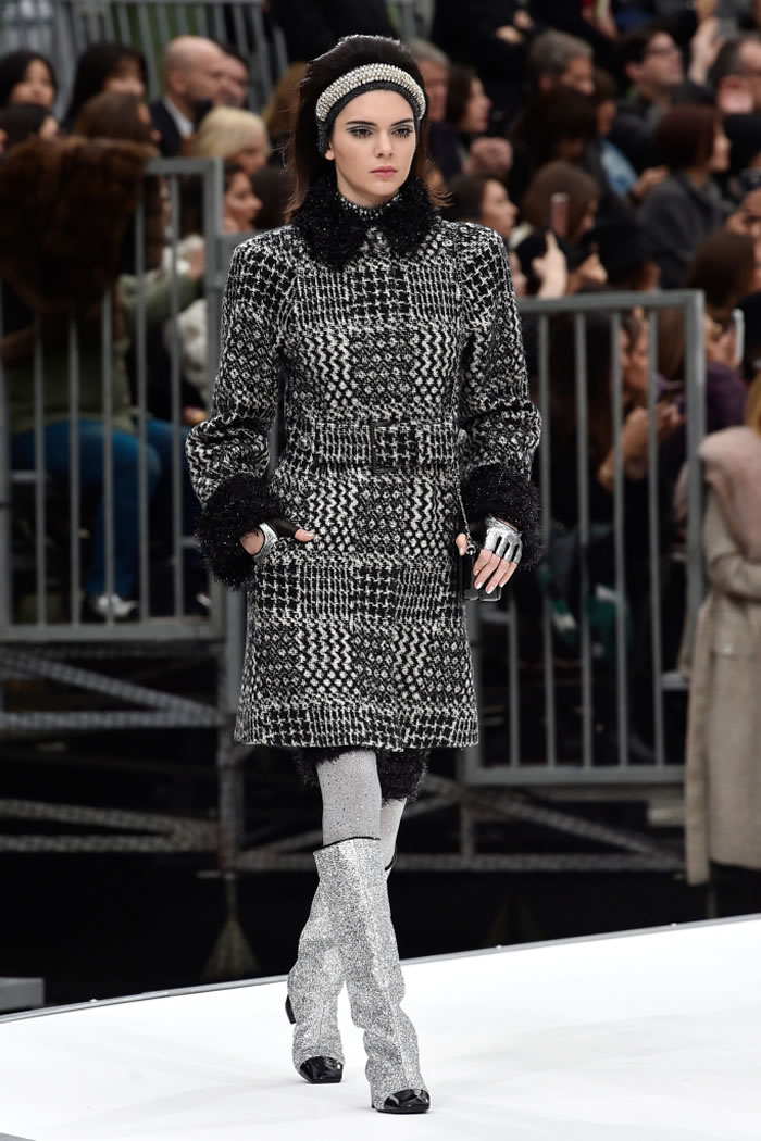 Chanel 2017 Fall   Collection