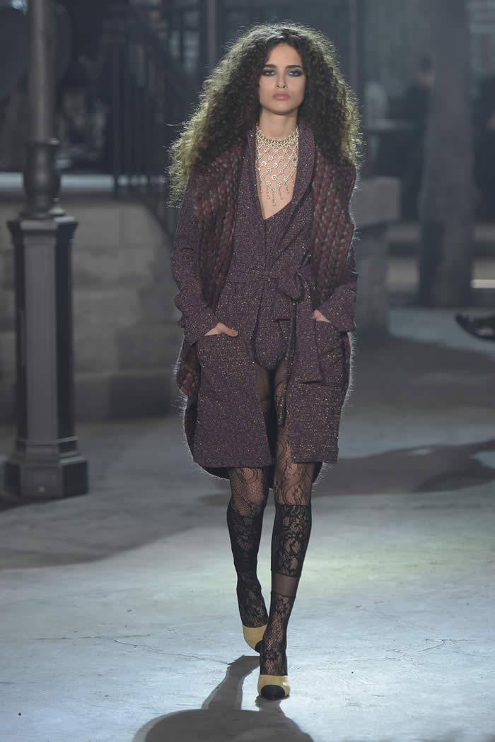 Chanel Pre-Fall  2016 Collection