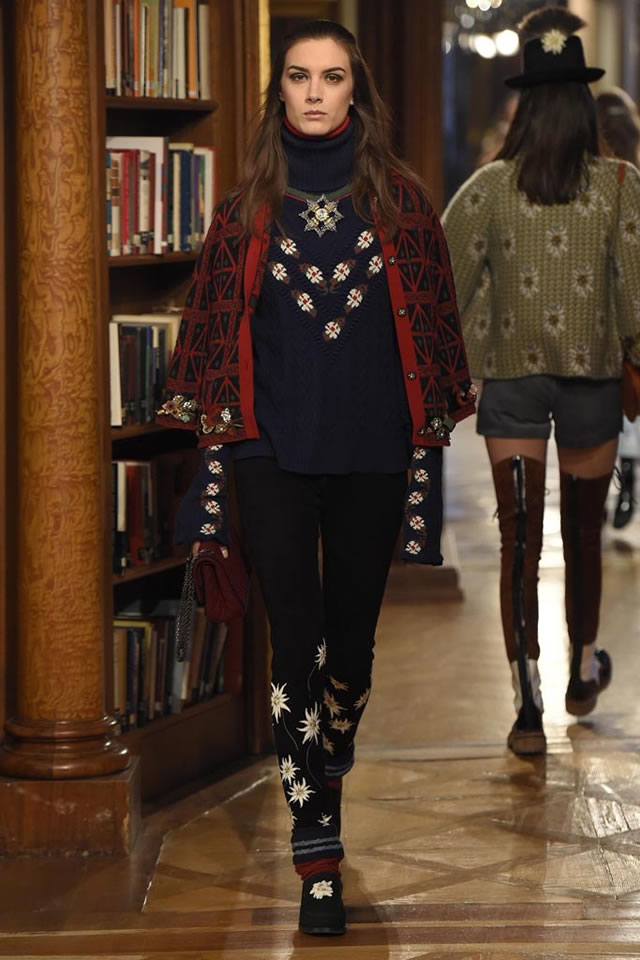 2015 Latest Chanel  London Collection