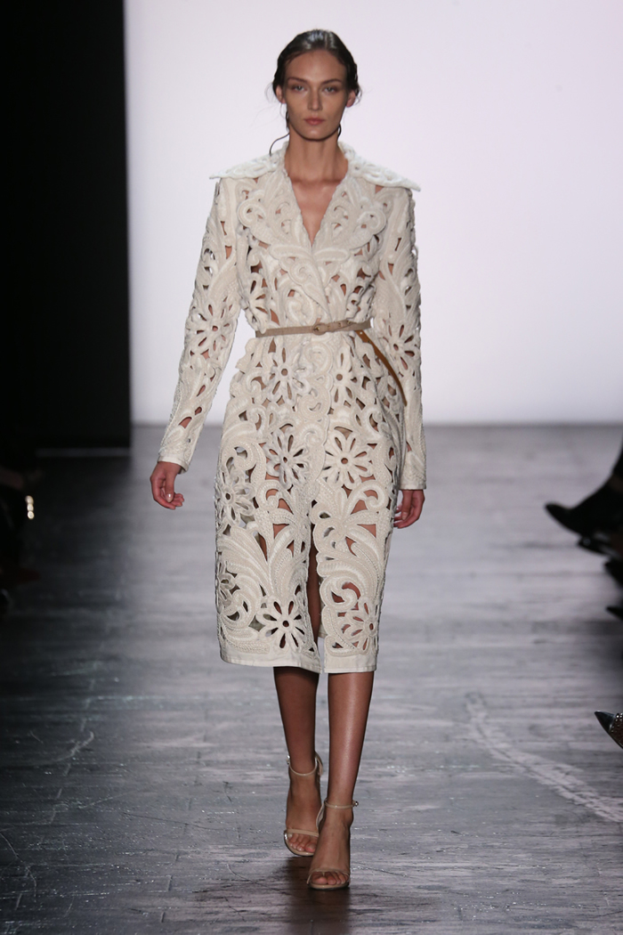 2016 Dennis Basso Collection