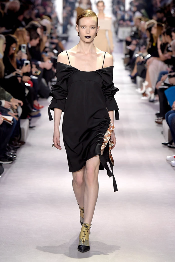 Dior 2016  Fall RTW  Collection