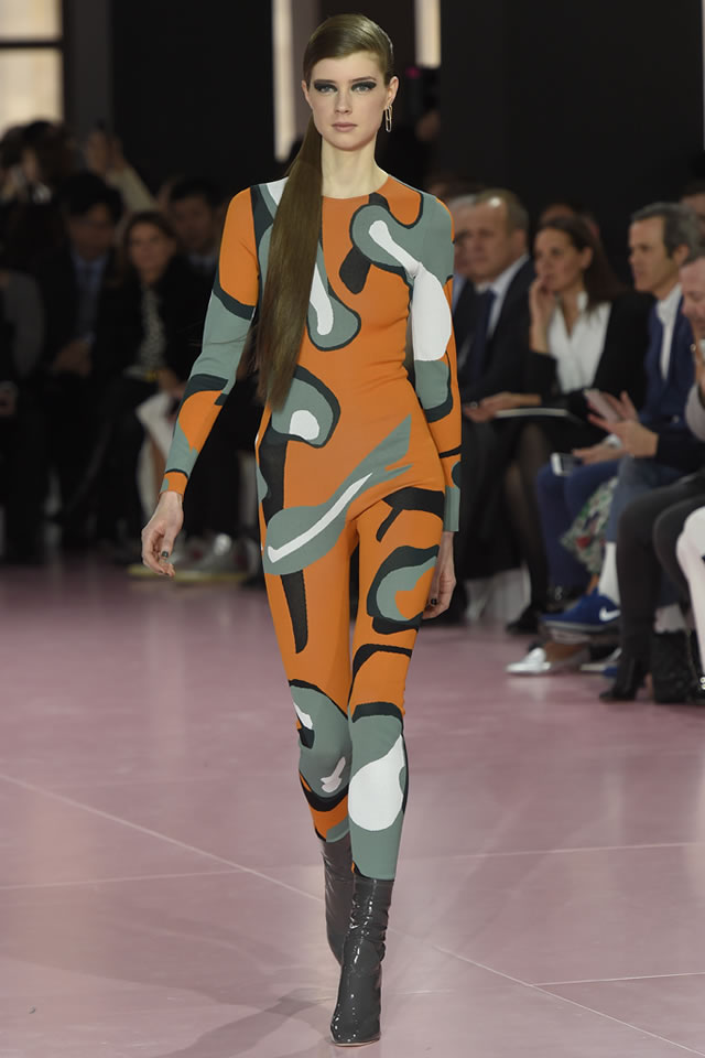 Latest Collection by DIOR  Paris 2015 Fall